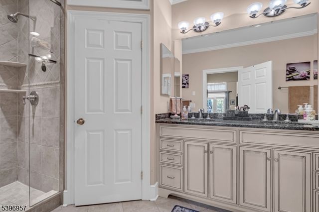 41 Dickinson Rd, Bernards Twp., NJ 07920