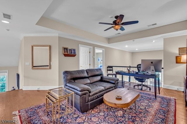 41 Dickinson Rd, Bernards Twp., NJ 07920