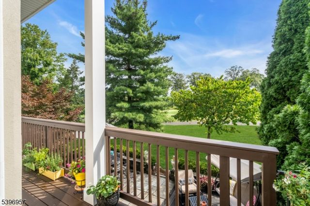 41 Dickinson Rd, Bernards Twp., NJ 07920