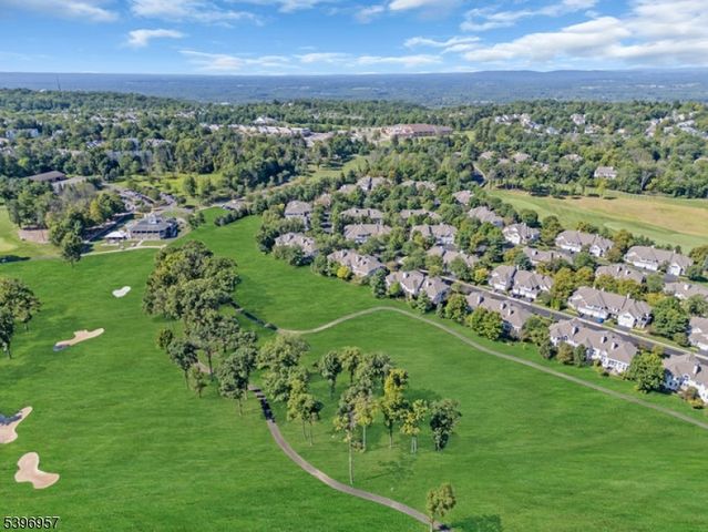 41 Dickinson Rd, Bernards Twp., NJ 07920