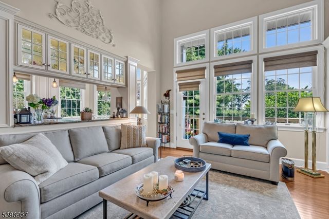 41 Dickinson Rd, Bernards Twp., NJ 07920