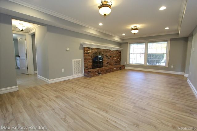 30024 Beacontree Street, Farmington, MI 48331