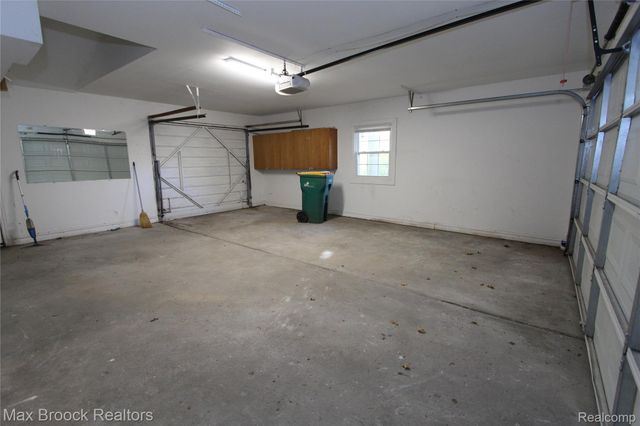 30024 Beacontree Street, Farmington, MI 48331