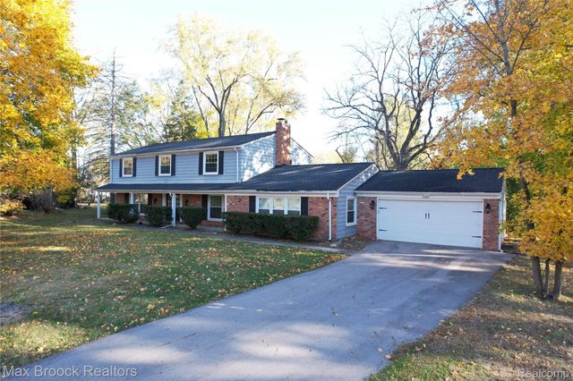 30024 Beacontree Street, Farmington, MI 48331