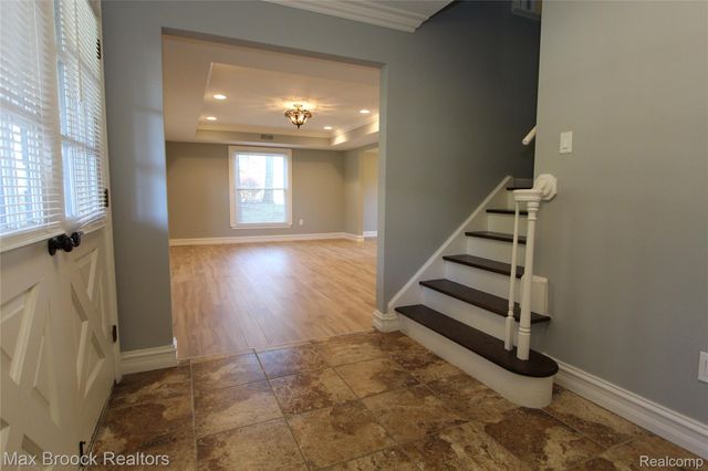 30024 Beacontree Street, Farmington, MI 48331