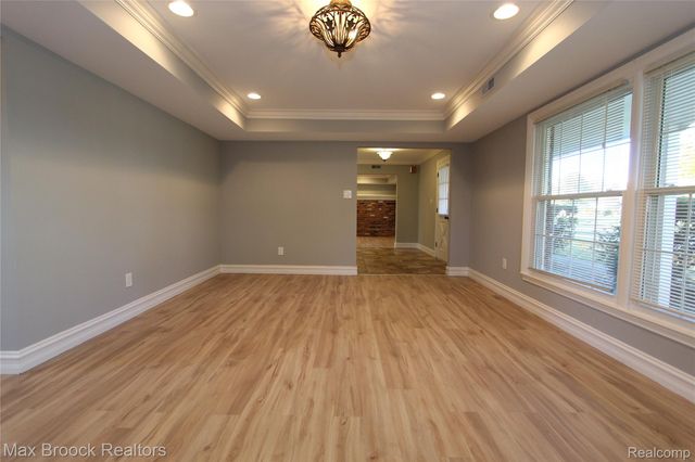 30024 Beacontree Street, Farmington, MI 48331