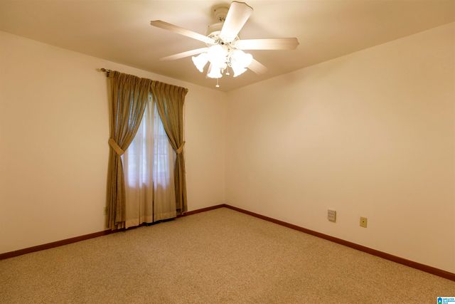 1004 NORMANDALE CIRCLE, Bessemer, AL 35023