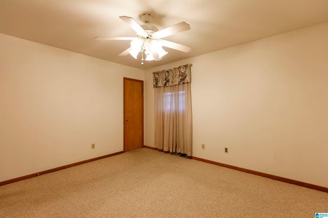 1004 NORMANDALE CIRCLE, Bessemer, AL 35023