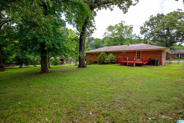 1004 NORMANDALE CIRCLE, Bessemer, AL 35023