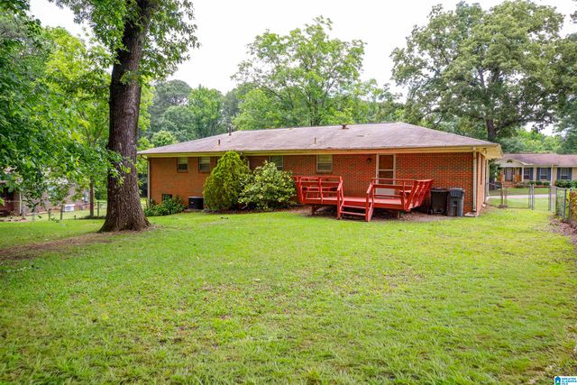 1004 NORMANDALE CIRCLE, Bessemer, AL 35023