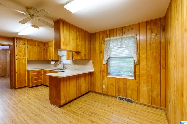 1004 NORMANDALE CIRCLE, Bessemer, AL 35023