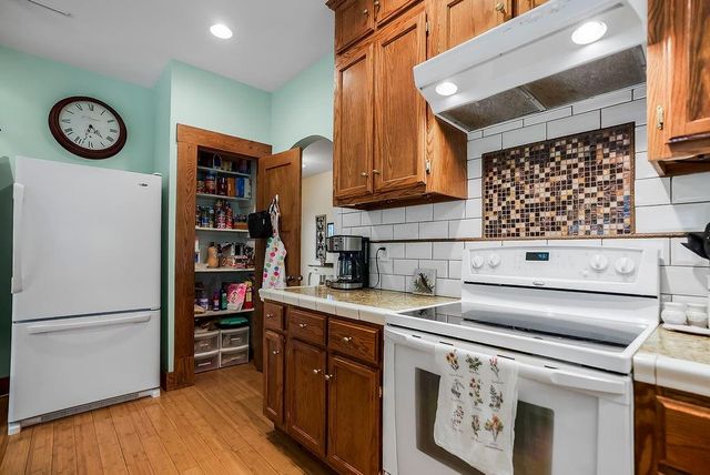 5390 Dodson Avenue, Kansas City, KS 66106
