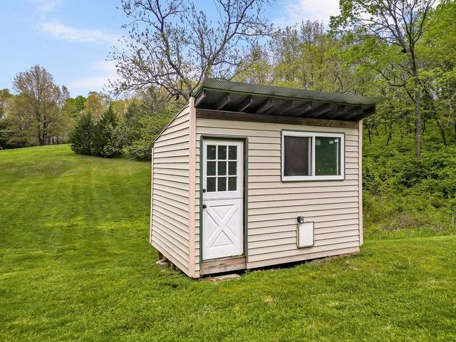 5390 Dodson Avenue, Kansas City, KS 66106