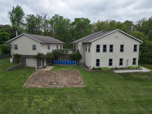 5390 Dodson Avenue, Kansas City, KS 66106