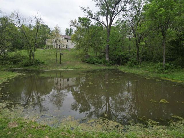 5390 Dodson Avenue, Kansas City, KS 66106