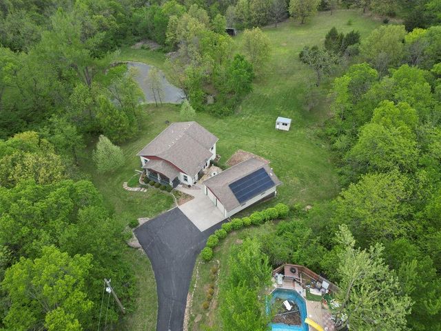 5390 Dodson Avenue, Kansas City, KS 66106