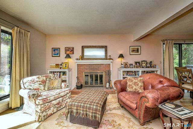 273 Heritage Village B, Southbury, CT 06488