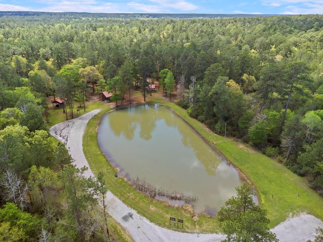 21-29-11 Diamond Lane, Huntsville, TX 77340