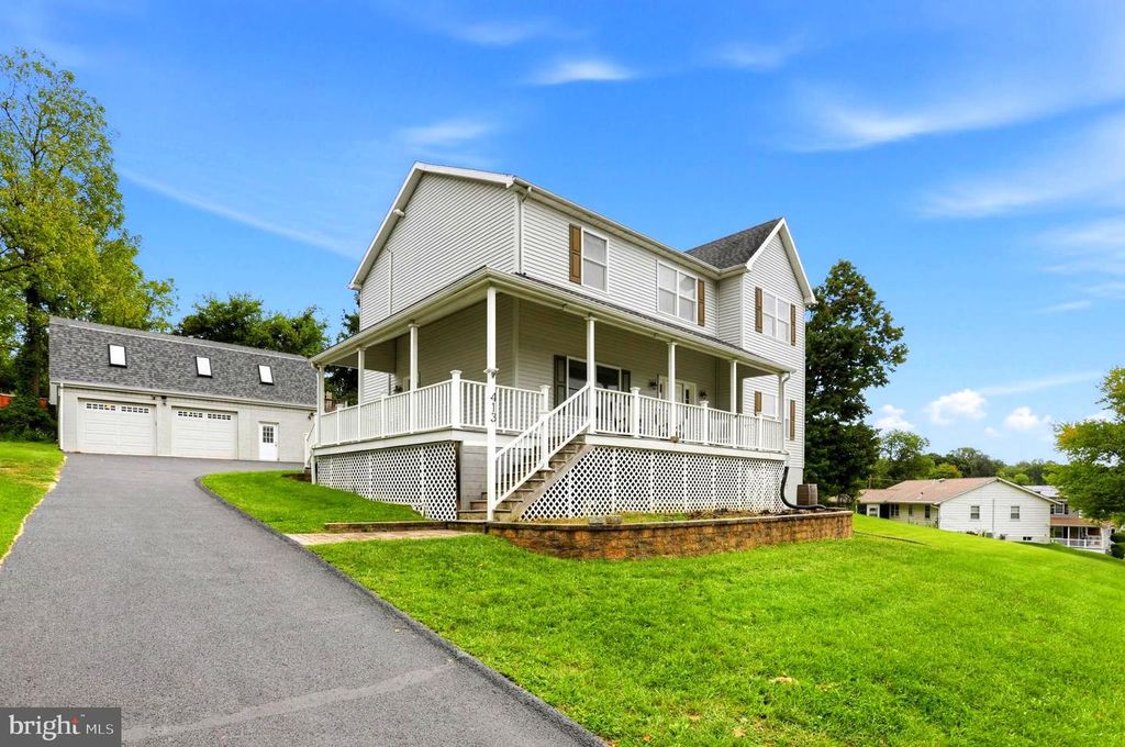 413 LINCOLN AVE, Langhorne, PA 19047 — exterior