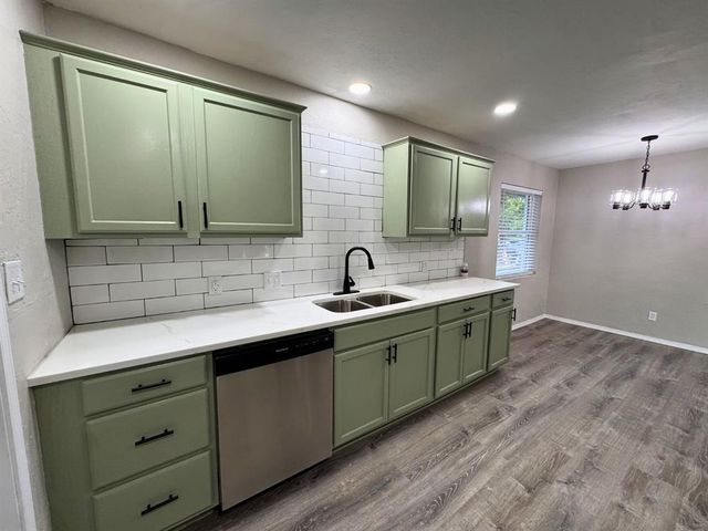 708 N Christine Drive, Midwest City, OK 73130