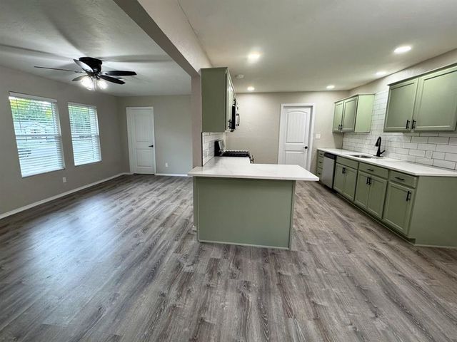 708 N Christine Drive, Midwest City, OK 73130