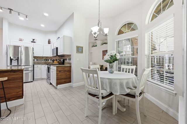 10385 WALDEN GLEN Court, Jacksonville, FL 32256