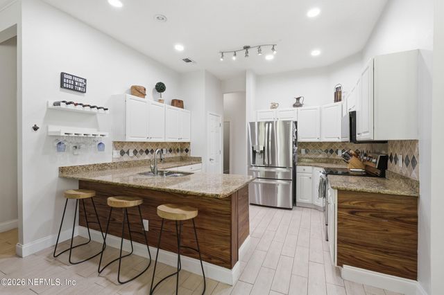 10385 WALDEN GLEN Court, Jacksonville, FL 32256