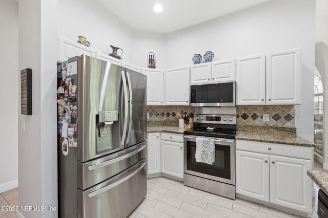 10385 WALDEN GLEN Court, Jacksonville, FL 32256