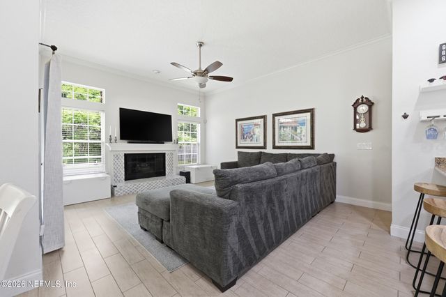 10385 WALDEN GLEN Court, Jacksonville, FL 32256