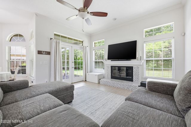 10385 WALDEN GLEN Court, Jacksonville, FL 32256