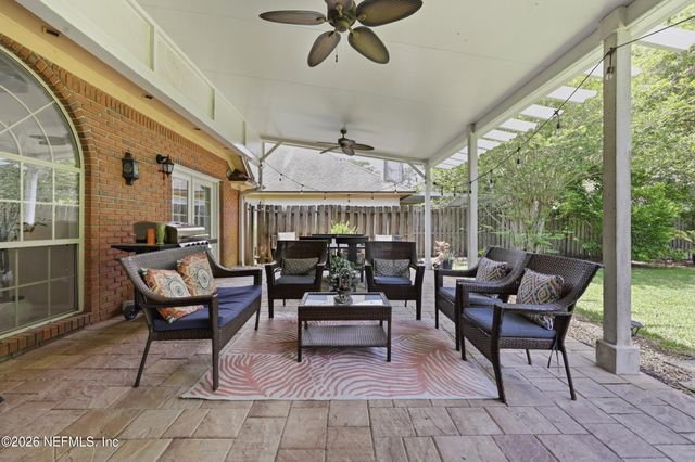 10385 WALDEN GLEN Court, Jacksonville, FL 32256