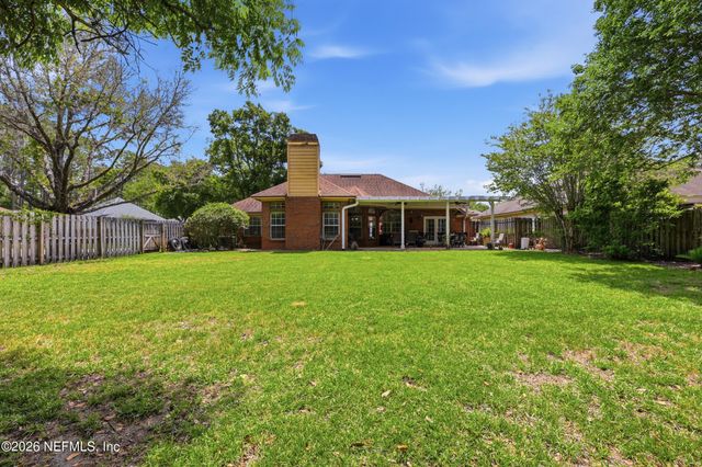 10385 WALDEN GLEN Court, Jacksonville, FL 32256