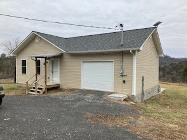 260 Enigma Rd, Chestnut Mound, TN 38552