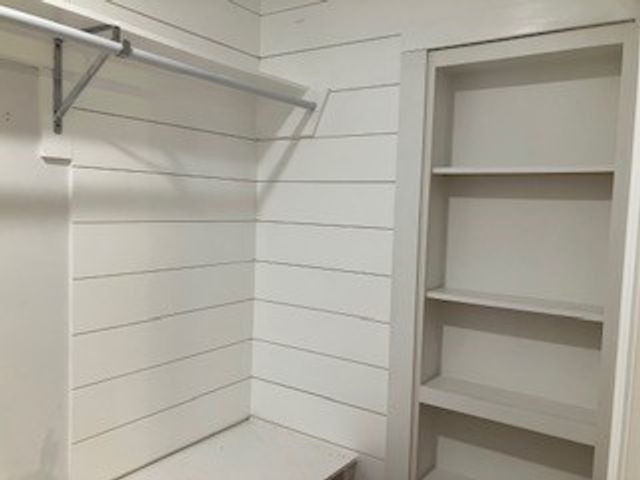 260 Enigma Rd, Chestnut Mound, TN 38552