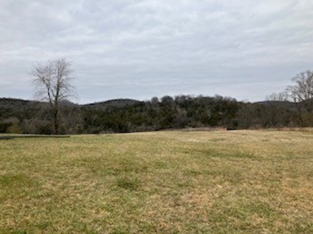 260 Enigma Rd, Chestnut Mound, TN 38552