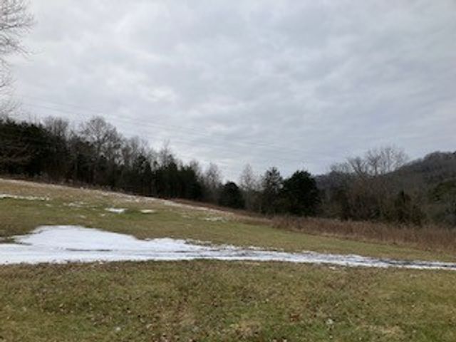 260 Enigma Rd, Chestnut Mound, TN 38552