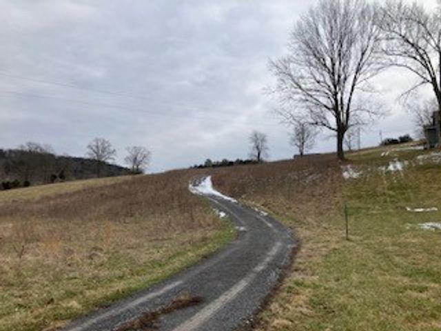 260 Enigma Rd, Chestnut Mound, TN 38552