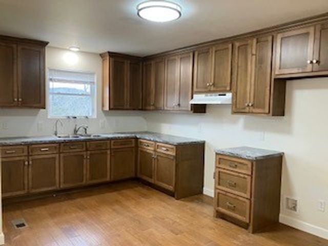 260 Enigma Rd, Chestnut Mound, TN 38552