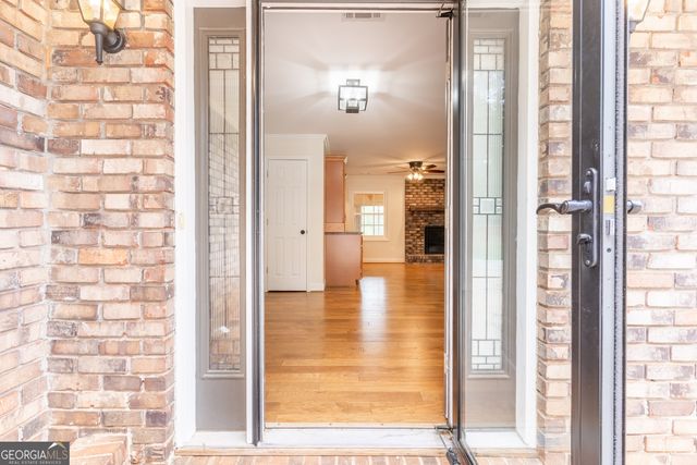 938 Swan Lake Road, Stockbridge, GA 30281