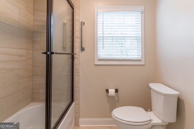 938 Swan Lake Road, Stockbridge, GA 30281