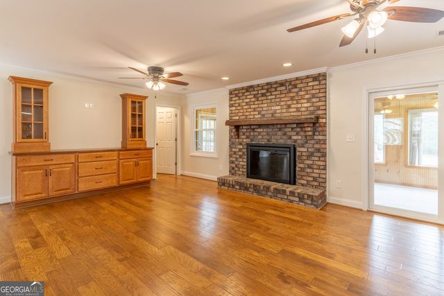 938 Swan Lake Road, Stockbridge, GA 30281