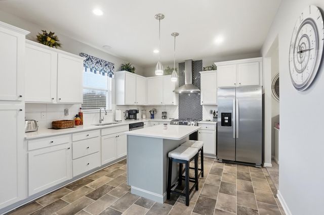 5665 Branchville Drive, Canal Winchester, OH 43110