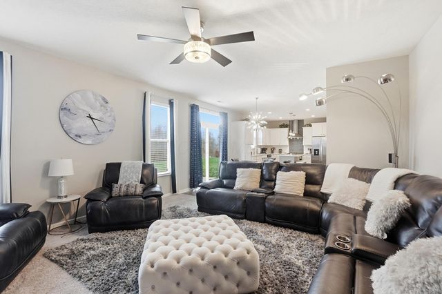 5665 Branchville Drive, Canal Winchester, OH 43110