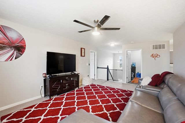 5665 Branchville Drive, Canal Winchester, OH 43110