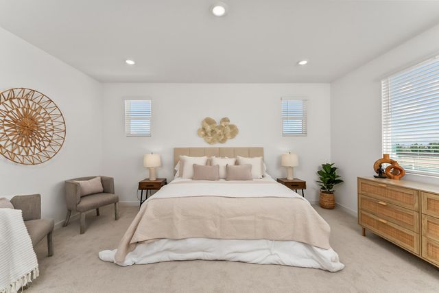 7585 Sachet Way, Sacramento, CA 95829