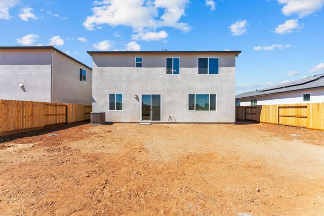 7585 Sachet Way, Sacramento, CA 95829