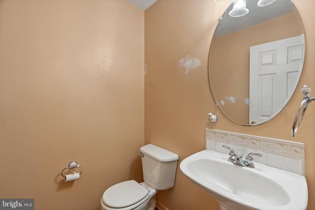 24 MCARTHUR LN, Elkton, MD 21921