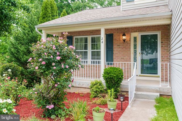 24 MCARTHUR LN, Elkton, MD 21921