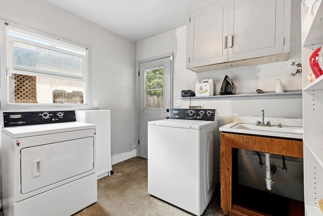 1420 California Ave, Turlock, CA 95380