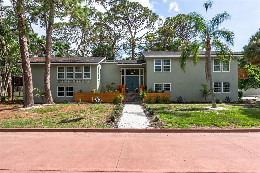 1320 CORAL WAY S, St Petersburg, FL 33705